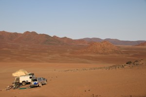 Camping in the Messum crater
